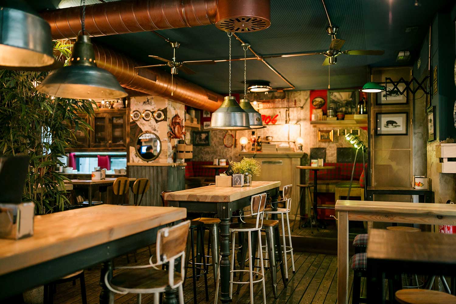 Bar Table Reservation